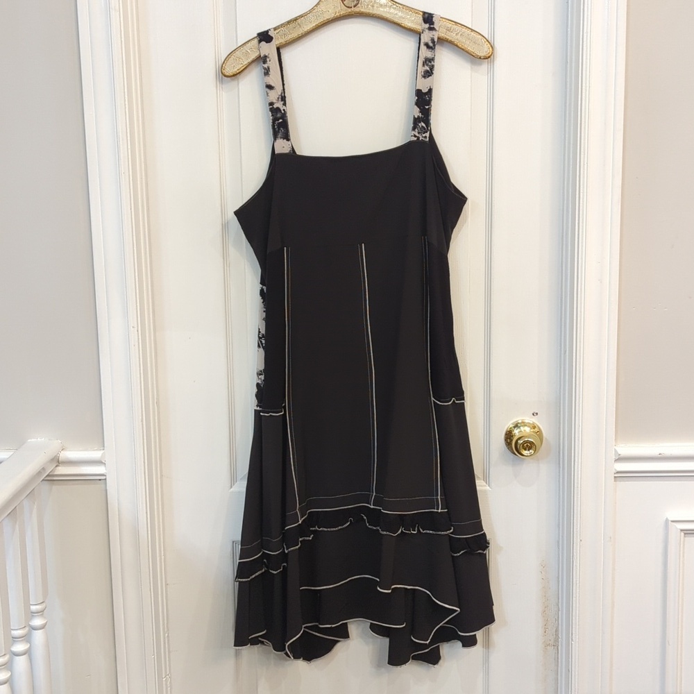 Unusual Black Dress - Picture 7 of 14